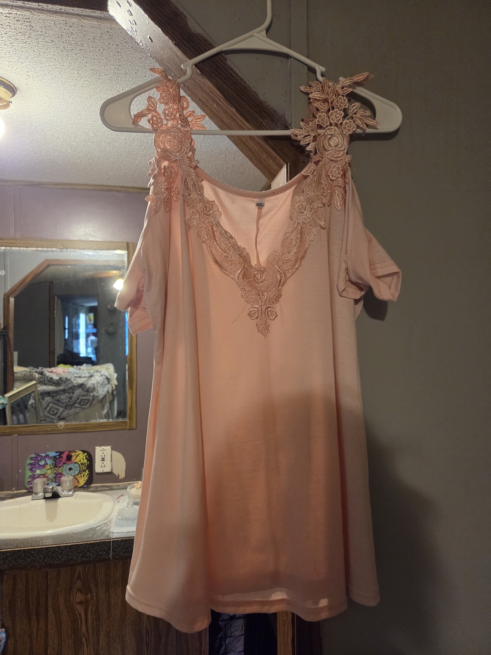 Women’s Blush Pink Lace Cold-Shoulder Shirt